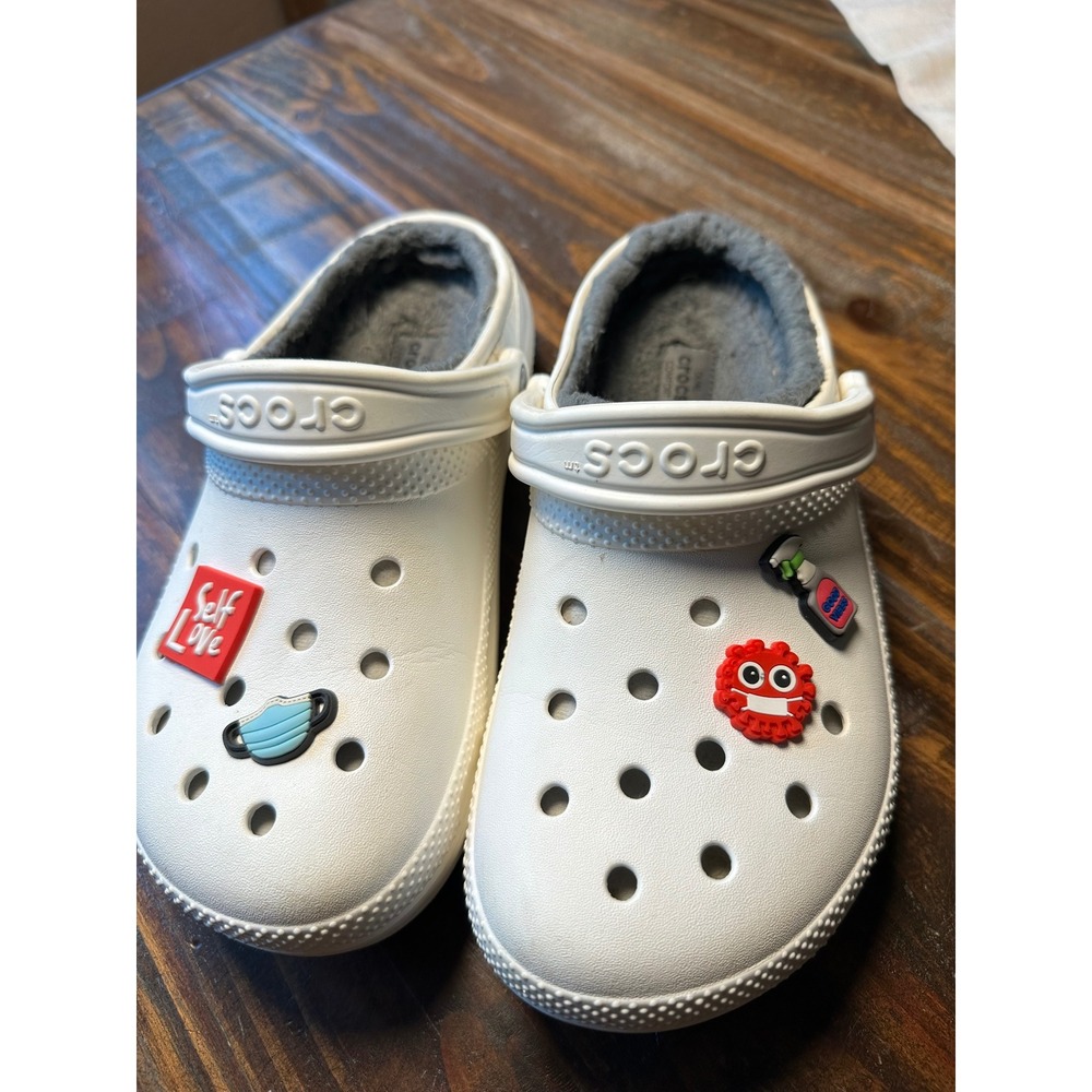 Crocs Classic Lined Clog White Grey Fuzzy‎ Furry Slip On Mens 6 Womens 8 Jibbitz